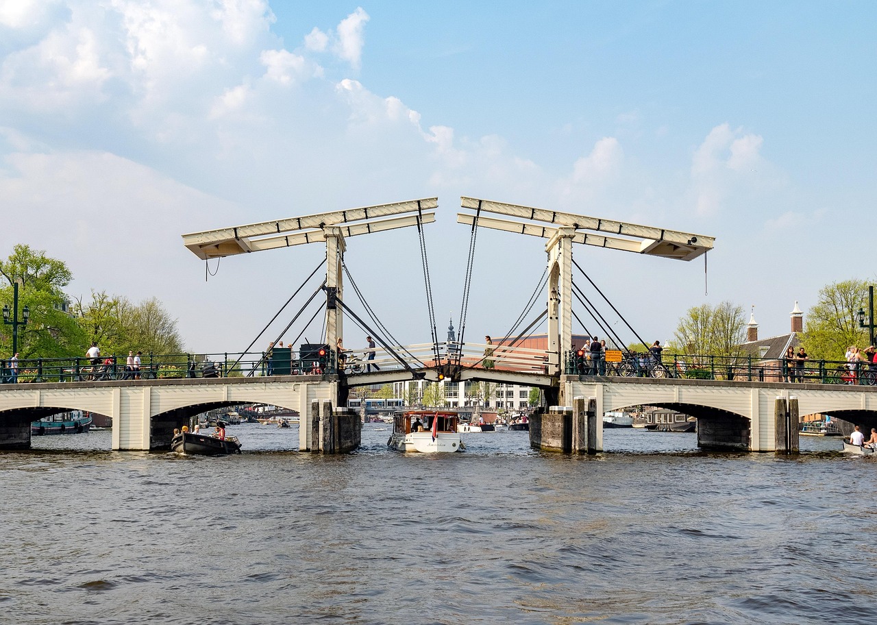 amsterdam, magere brug, wooden bridge, drawbridge, holland, netherlands, sightseeing, waters, flow, bridge, city, architecture, attraction, trip, landmark, historical, tourism, magere brug, magere brug, magere brug, magere brug, magere brug, holland